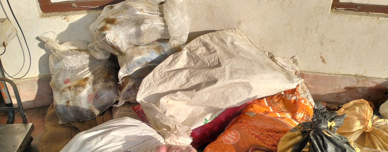 कञ्चनपुरमा भन्सार छलीका सामान बरामद