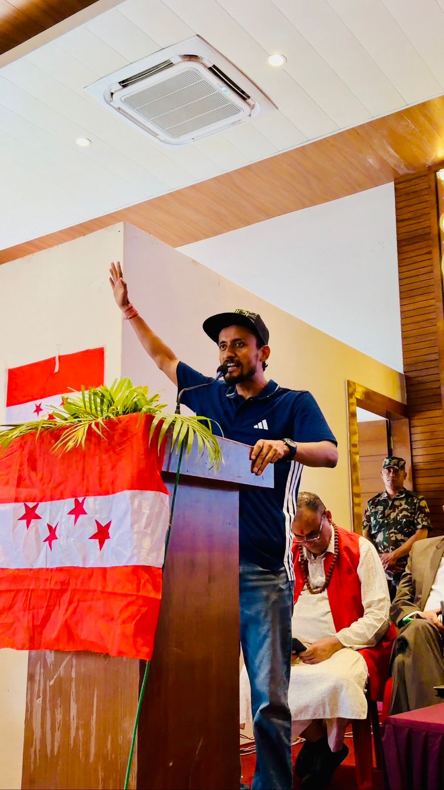 “देशभर कार्यक्रम सफल बनाएर देखाउनुस्” : गगन थापामाथि नेविसंघ कैलाली अध्यक्ष मनिष कुँवरको खुला चुनौती