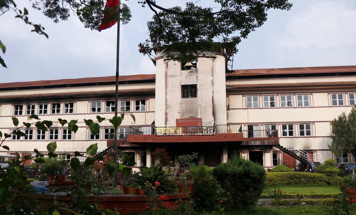 सडक पेटीको अतिक्रमण तत्काल हटाउन सरकारका नाममा परमादेश